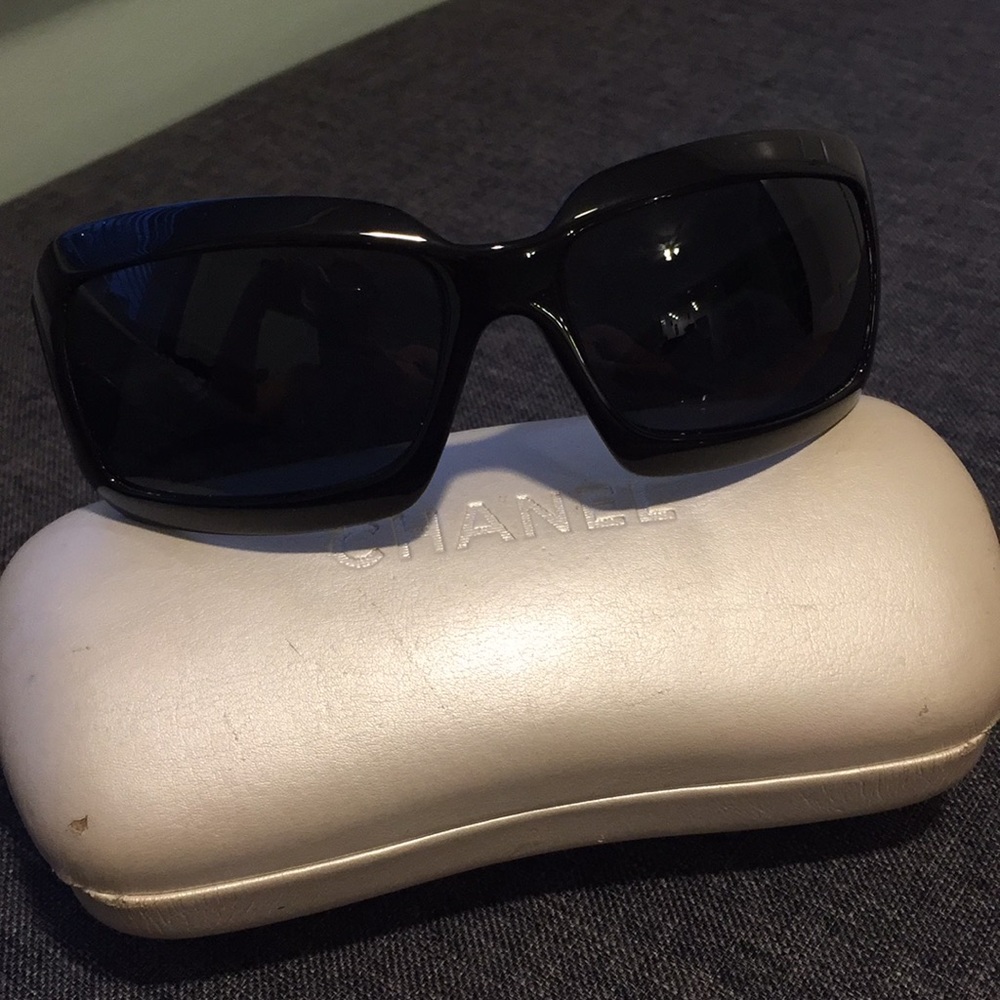 Authentic CHANEL Mother of Pearl Sunglasses